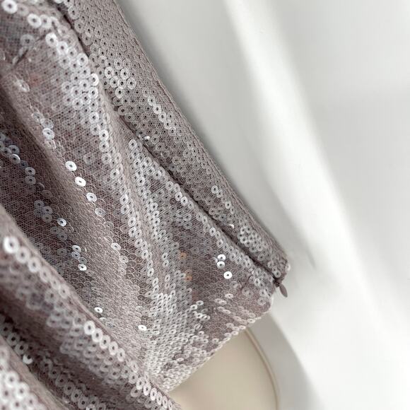 Forever 21 Faux Fur Trim Off Shoulder Sequin Crop Top Sz 3X Lavender Stretch - Picture 10 of 14